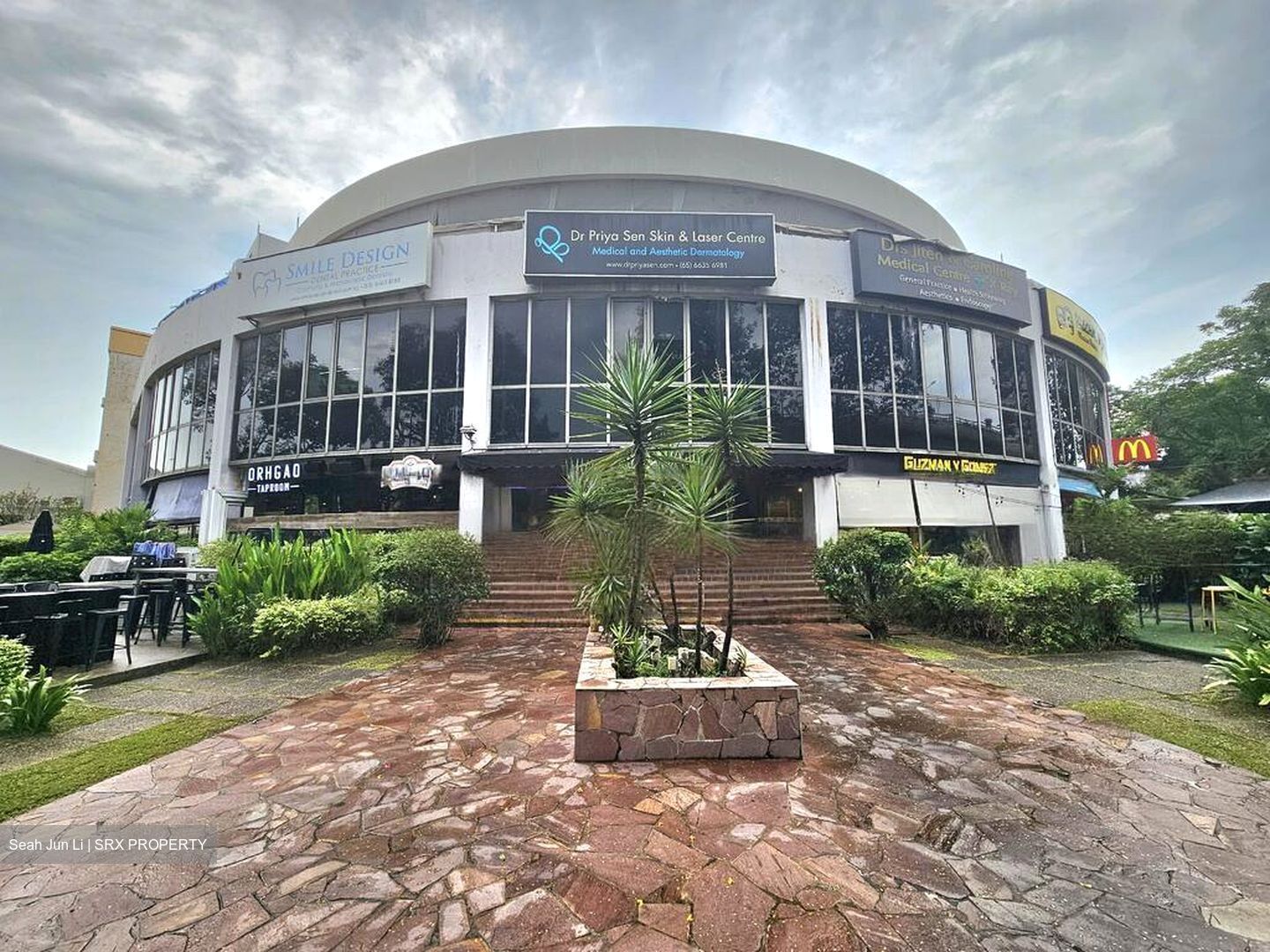 Serene Centre (D10), Retail #490457041